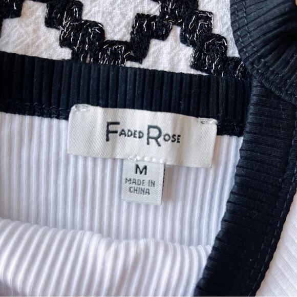 Cozy Juniors Neutrals Bundle Four Items tanks waffle knit long sleeve medium M - Picture 7 of 9